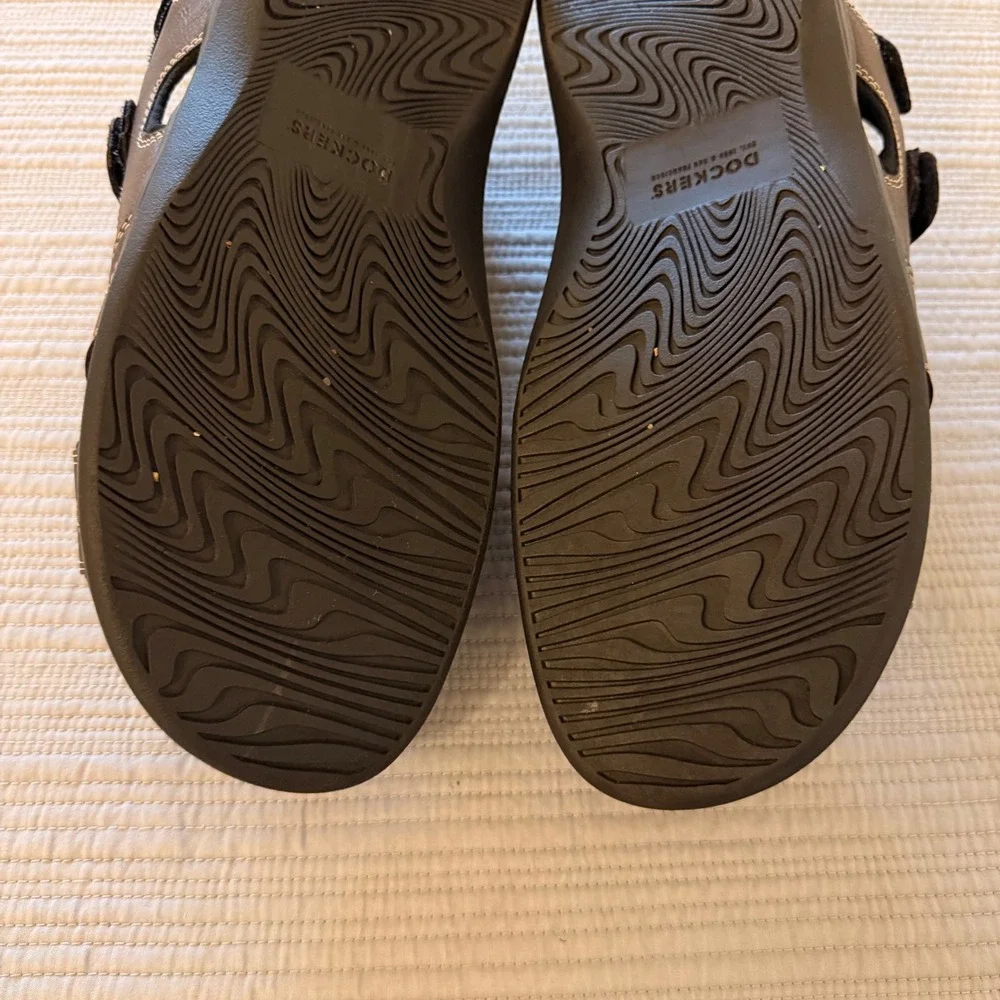 NEW Dockers Mens Dark Brown Memory Foam Fusion Footbed Sandals 90-21389 Size 12M
